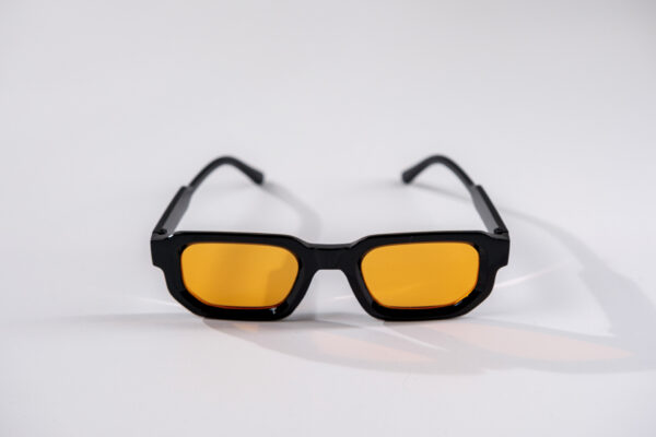 Black lava - Image 2
